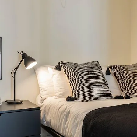 Lovelystay - Casa Portuguesa Lissabon